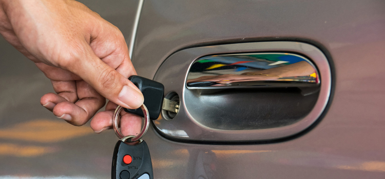 Car door lock repair in Riverside